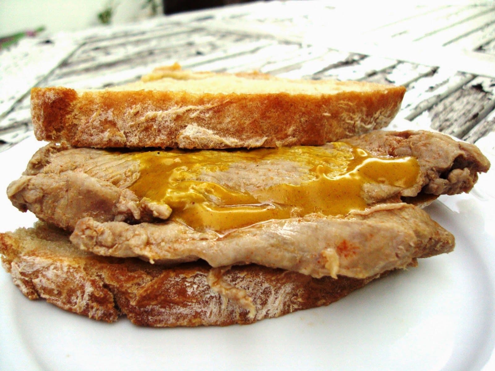 Bifana no Pão