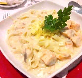 Tagliatelle de Salmão